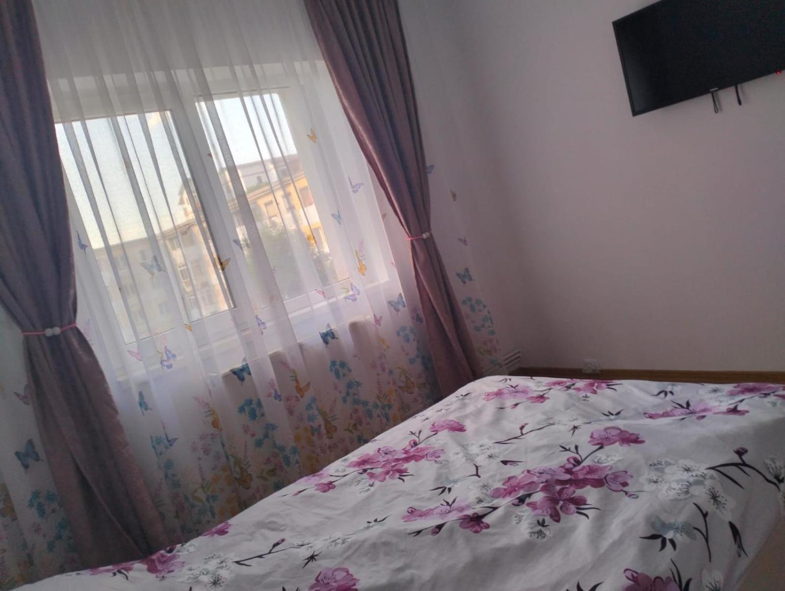 Apartament 3 Camere De Inchiriat Крайова Экстерьер фото